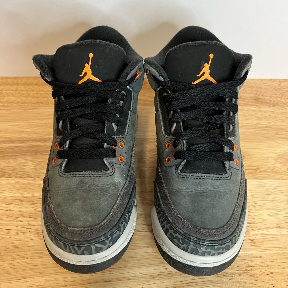 Air Jordan 3 Retro 'Fear' 2013 GS Size 5Y - 626968-040 - Picture 3 of 7
